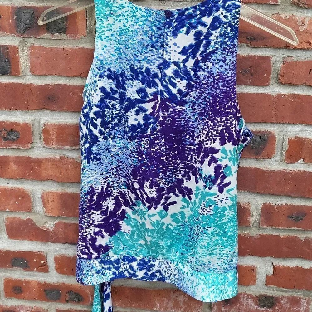 Colorful blouse  - Picture 3 of 5
